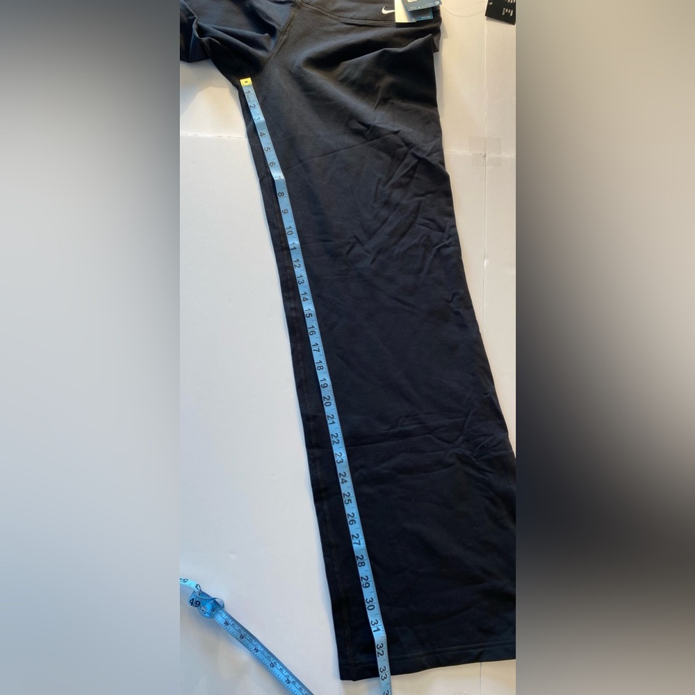 Nike Black Loose Dri Fit Pants Medium Long NWT - Picture 2 of 7